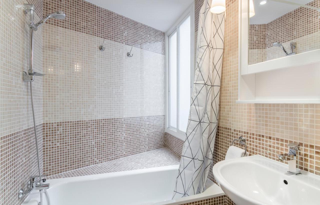 Descalzas Reales Apartment Madrid Luaran gambar